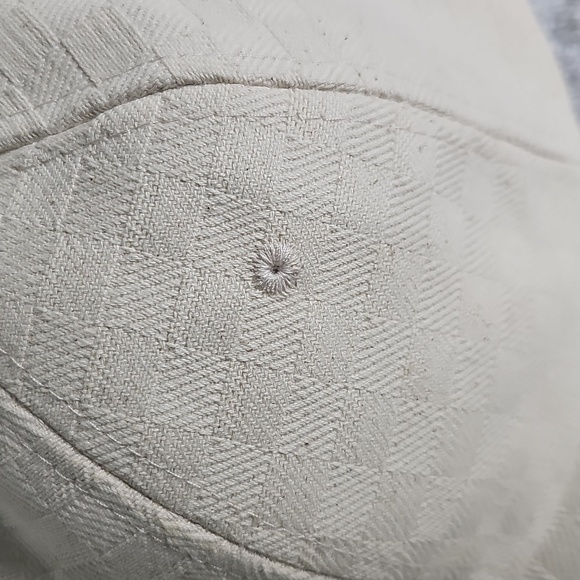 NWT JUST be Quilted Adjustable Cream Ballcap One Size - Picture 3 of 10